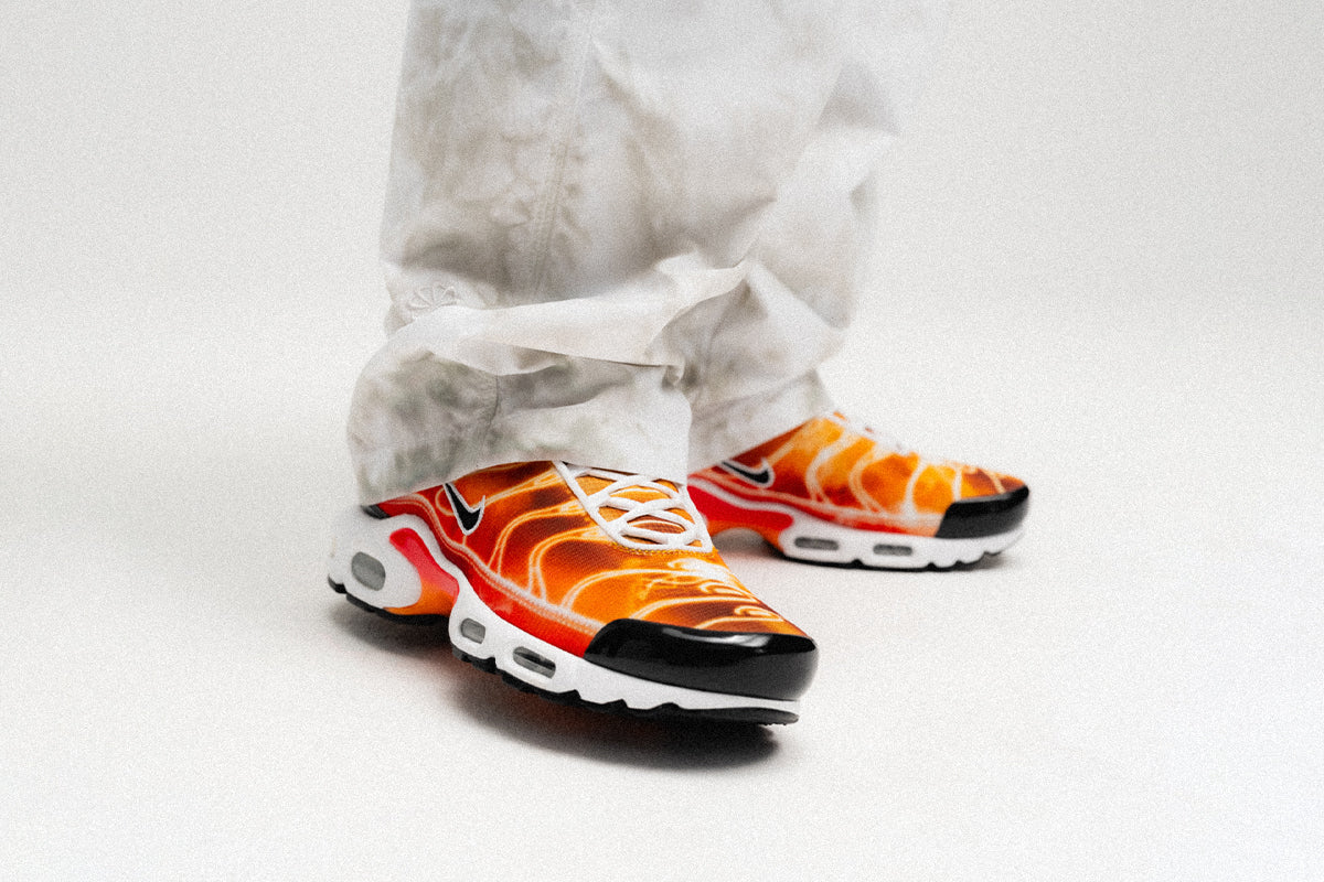 Nike Air Max Plus 'Light Photography Orange'