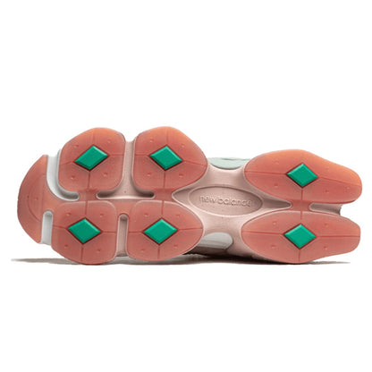 New Balance 9060 ' Cookie Pink'